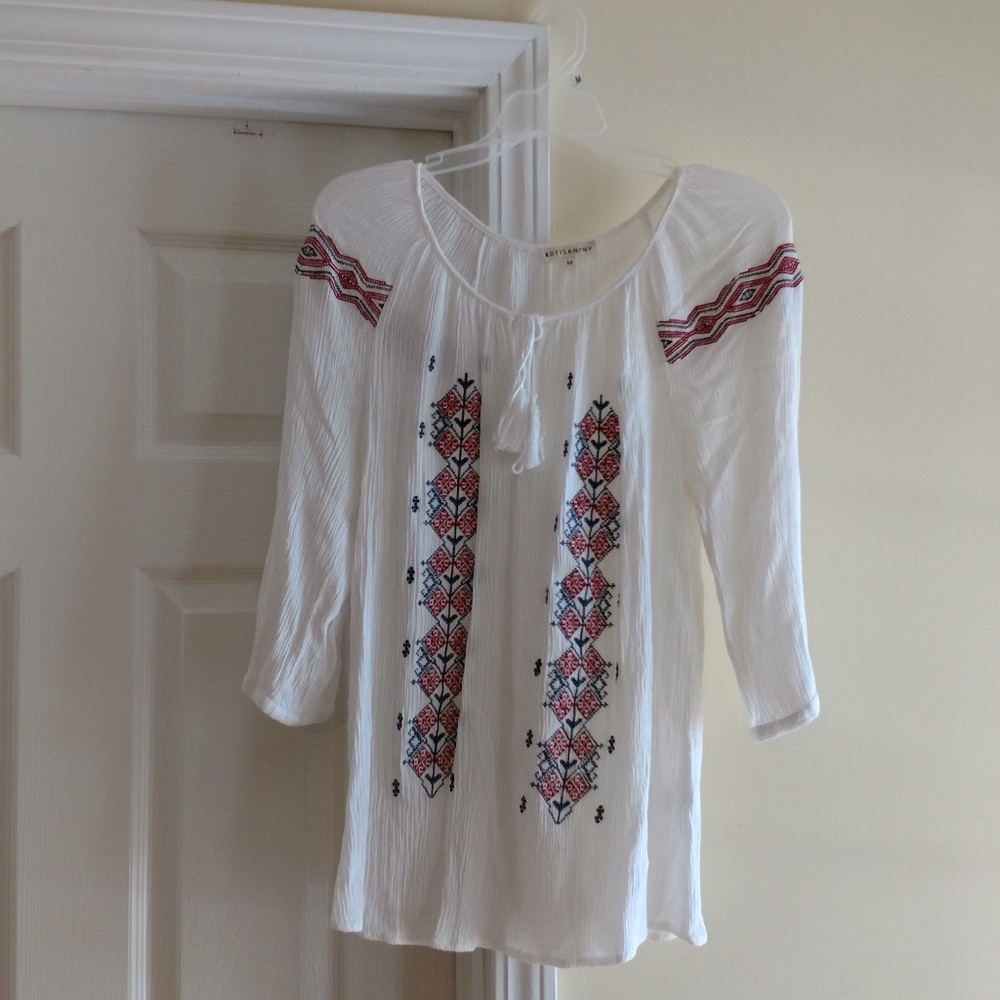 White crinkle top 100% Rayon